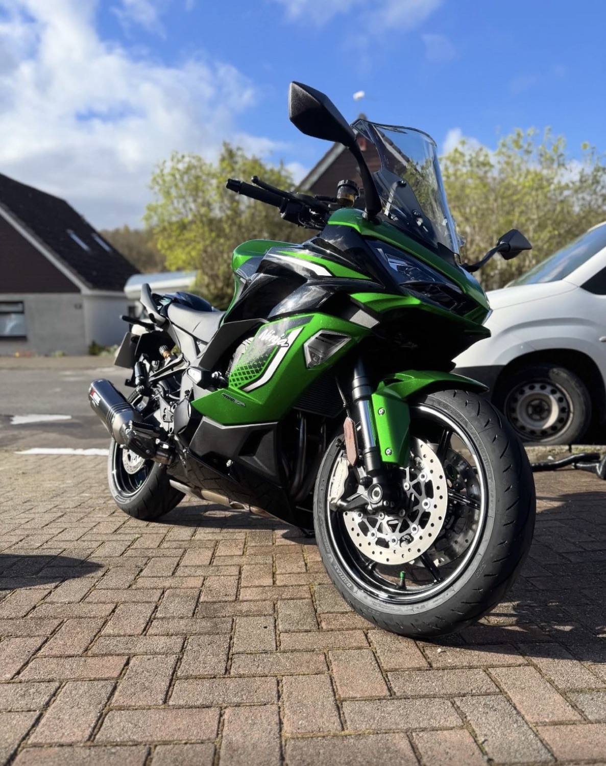 Green Kawasaki Ninja motorcycle detailed